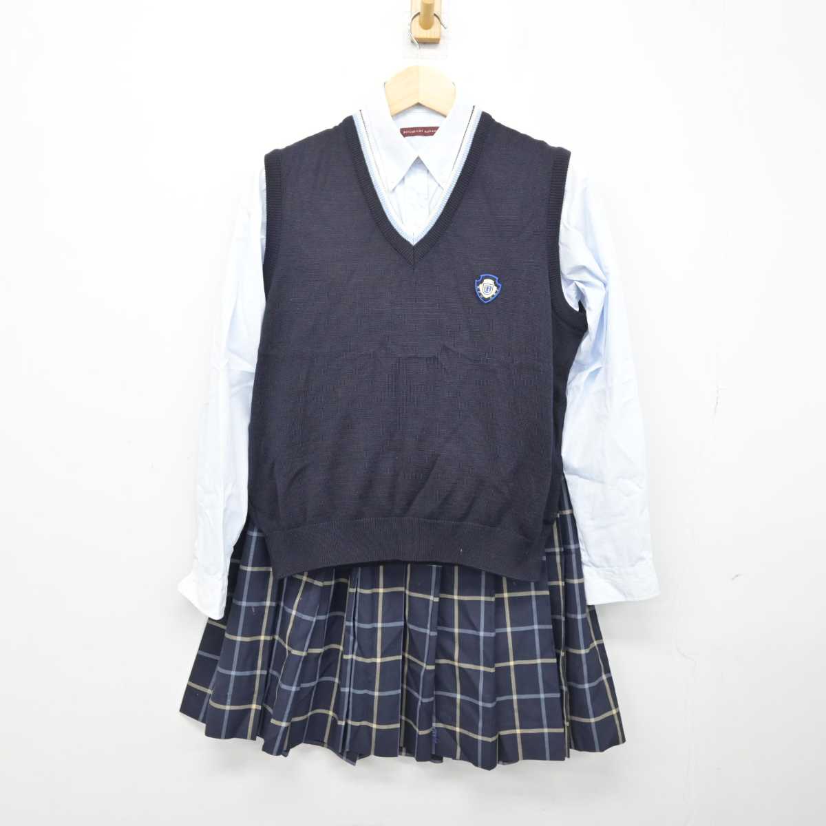 【中古】愛知県 日本福祉大学付属高等学校 女子制服 3点 (ニットベスト・シャツ・スカート) sf051278