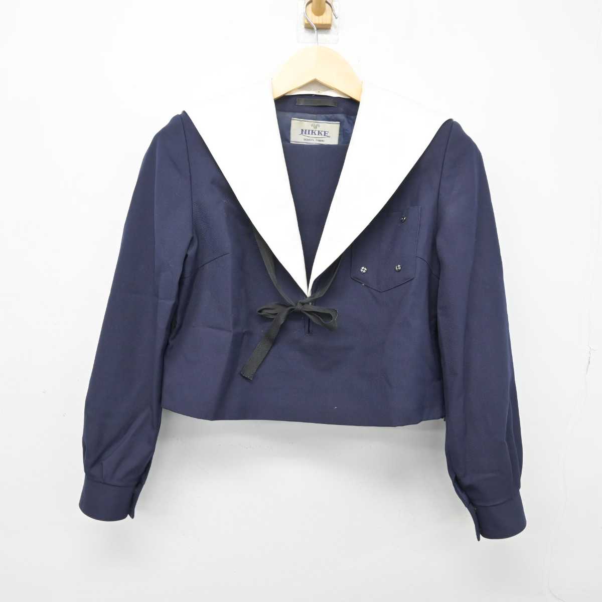 【中古】愛知県 若水中学校 女子制服 3点 (セーラー服・スカート) sf051309