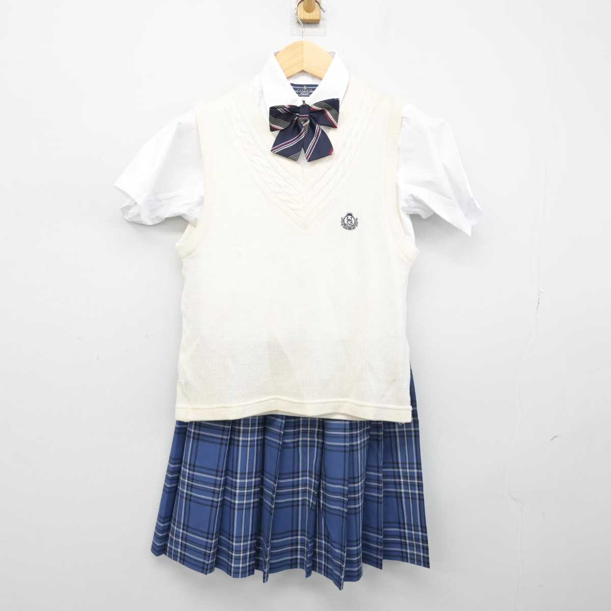 【中古】福岡県 博多高等学校 女子制服 5点 (ニットベスト・シャツ・スカート) sf051553