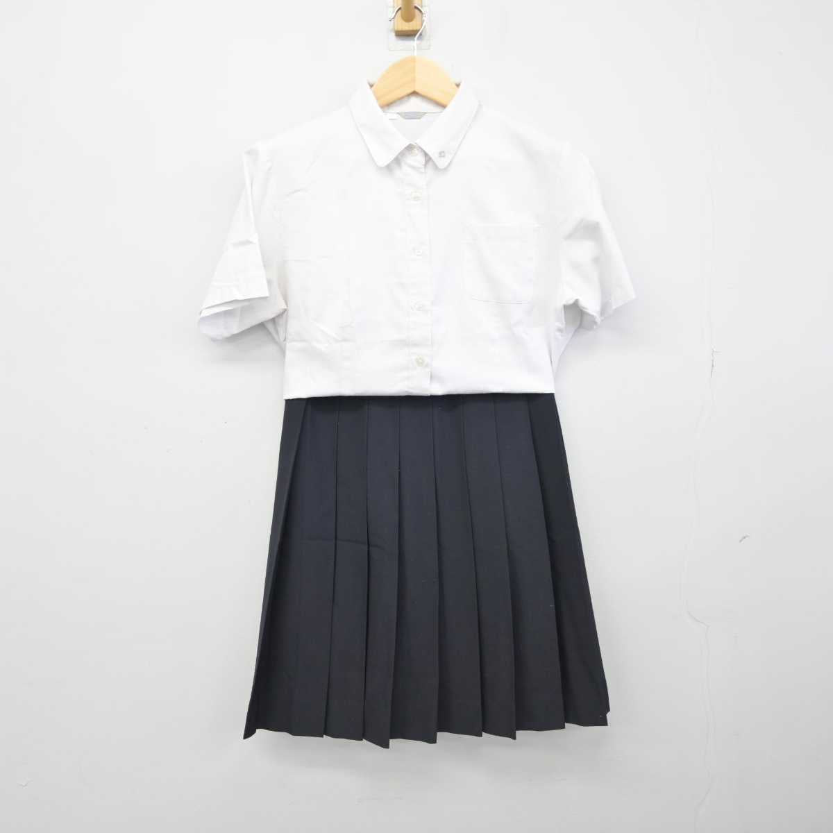 【中古】兵庫県 神戸星城高等学校 女子制服 3点 (シャツ・シャツ・スカート) sf051599