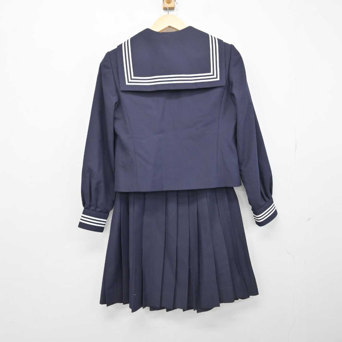 【中古】東京都 昭和女子大学附属昭和中学校 女子制服 3点 (セーラー服・スカート) sf051620