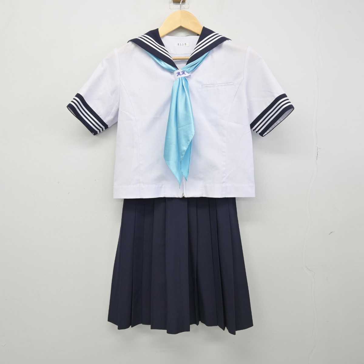 【中古】東京都 昭和女子大学附属昭和中学校 女子制服 3点 (セーラー服・スカート) sf051621