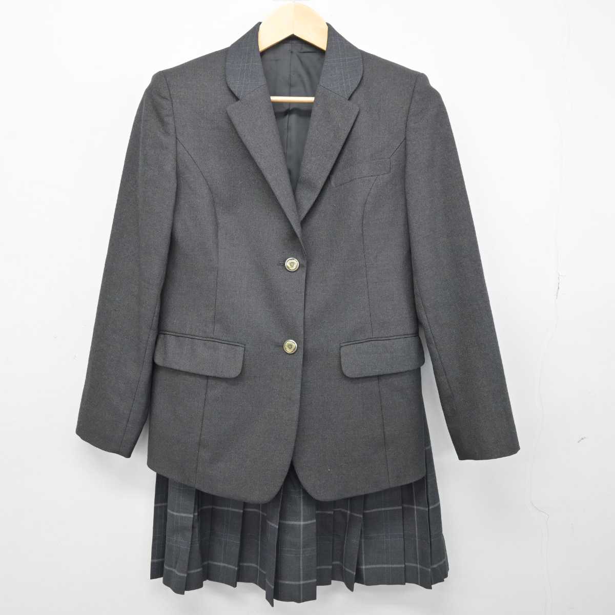 【中古】東京都 総合芸術高等学校 女子制服 3点 (ブレザー・ベスト・スカート) sf051635