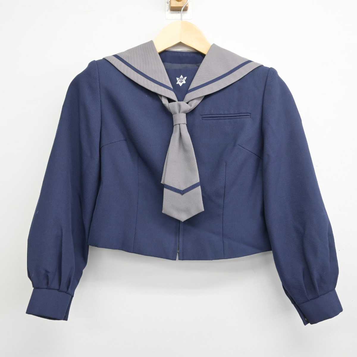 【中古】茨城県 神栖第四中学校 女子制服 3点 (セーラー服・スカート) sf051643