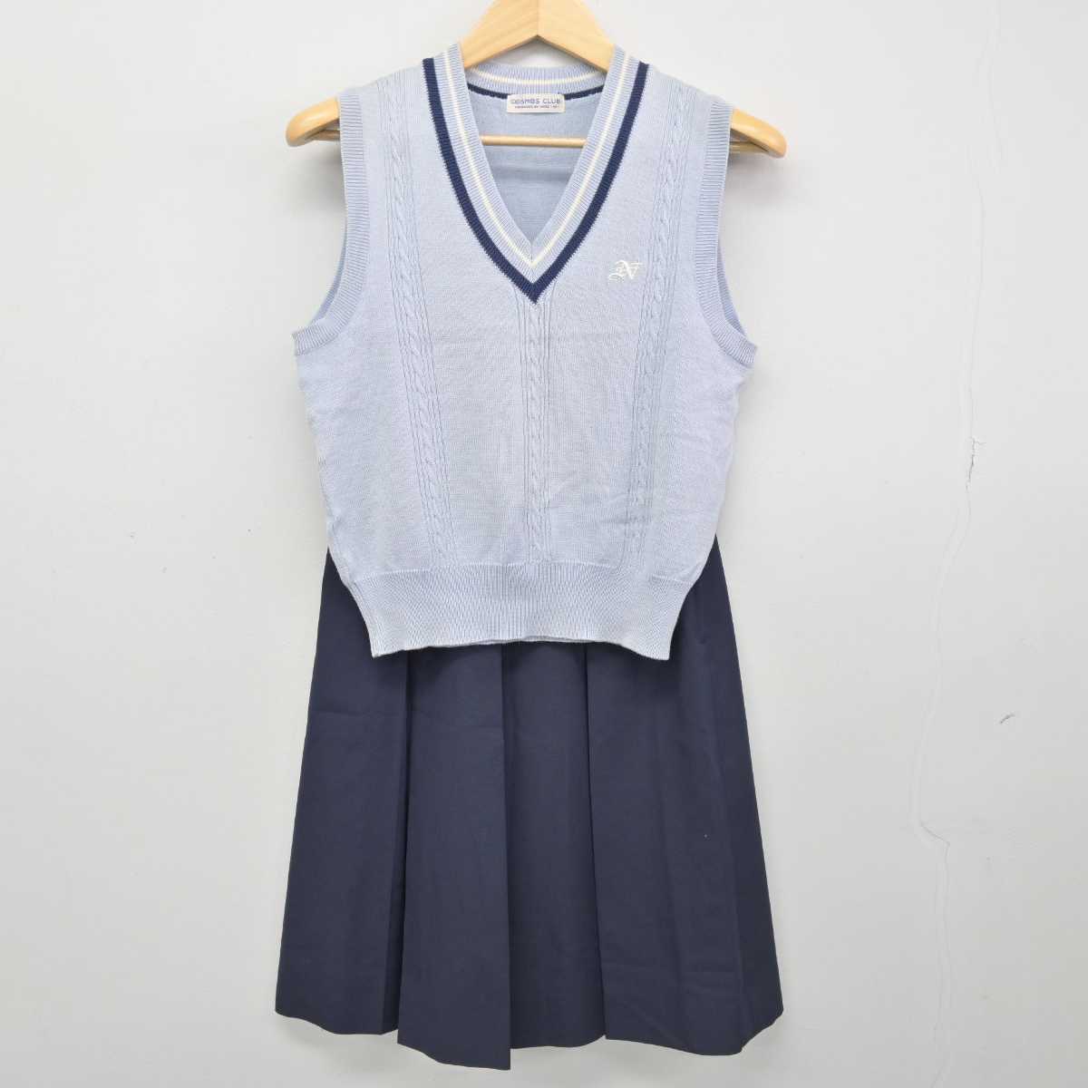 【中古】静岡県 磐田西高等学校 女子制服 2点 (ニットベスト・スカート) sf051648