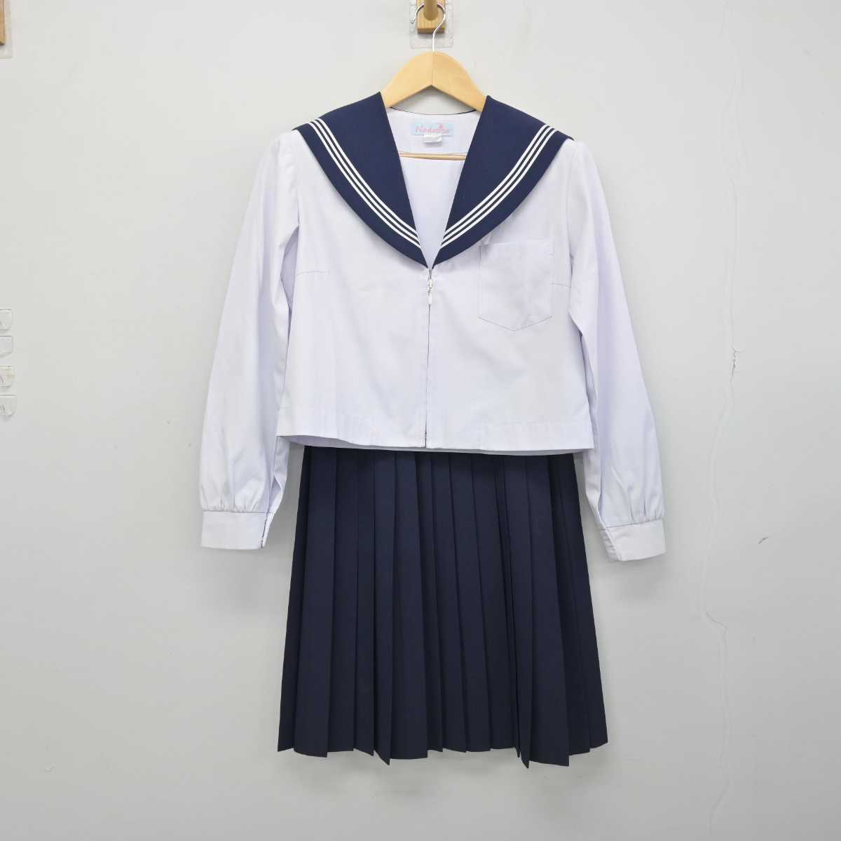 【中古】愛知県 乙川中学校 女子制服 4点 (セーラー服・スカート) sf051814