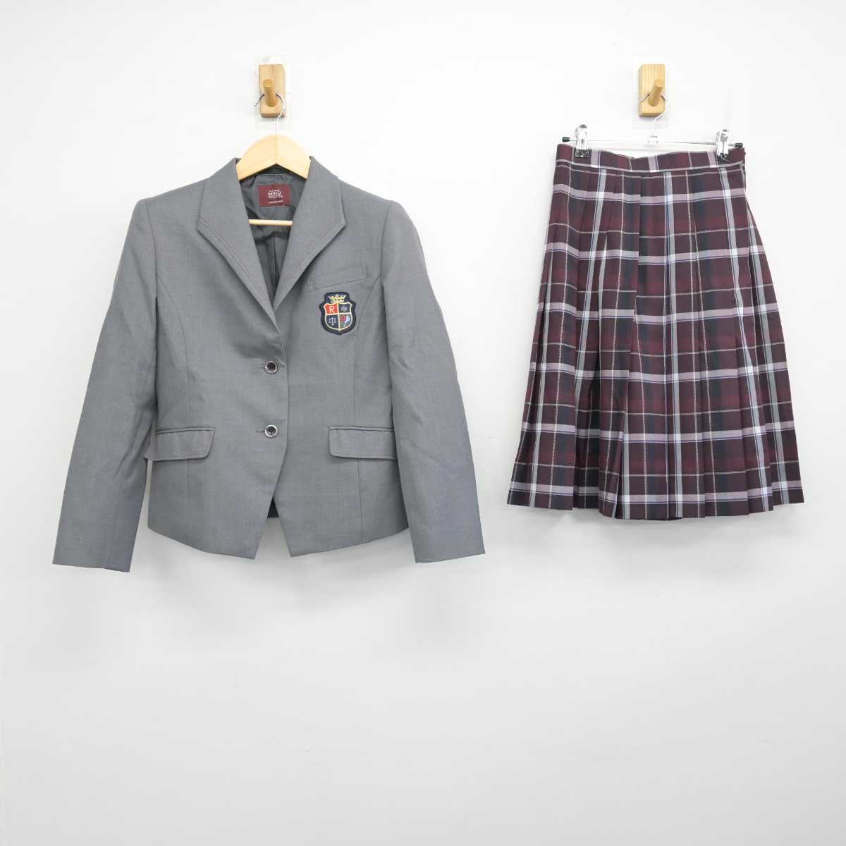 【中古】滋賀県 立命館守山中学校 女子制服 2点 (ブレザー・スカート) sf051834