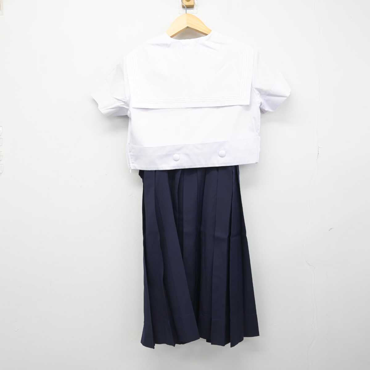 【中古】大阪府 樟蔭中学校 女子制服 3点 (セーラー服・スカート) sf051852