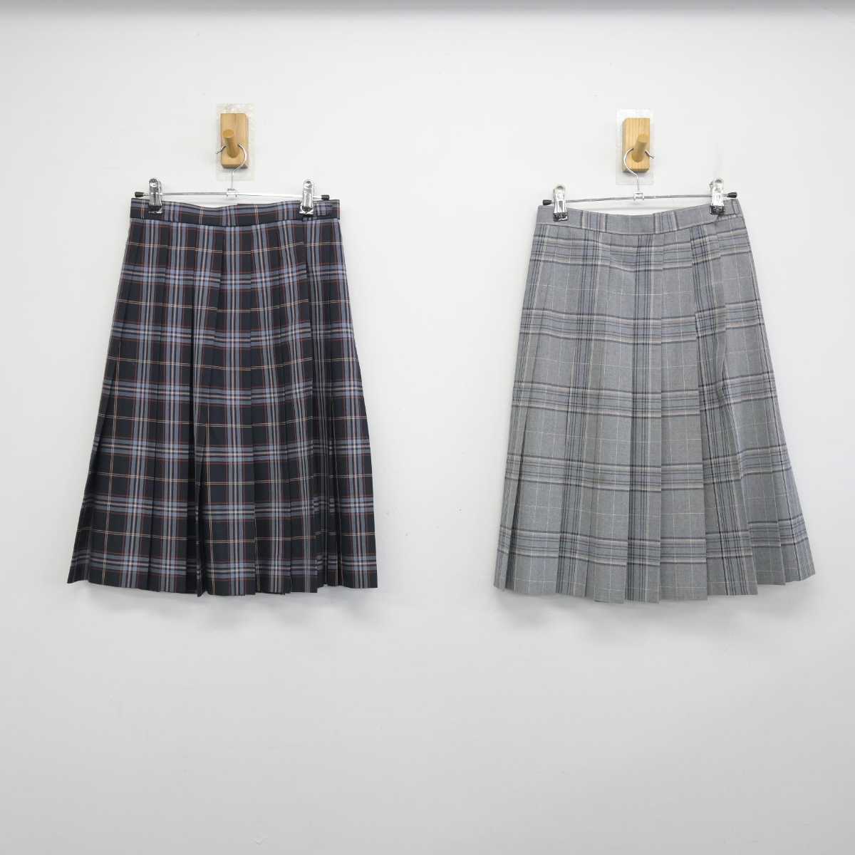 【中古】埼玉県 埼玉栄高等学校 女子制服 2点 (スカート) sf051885