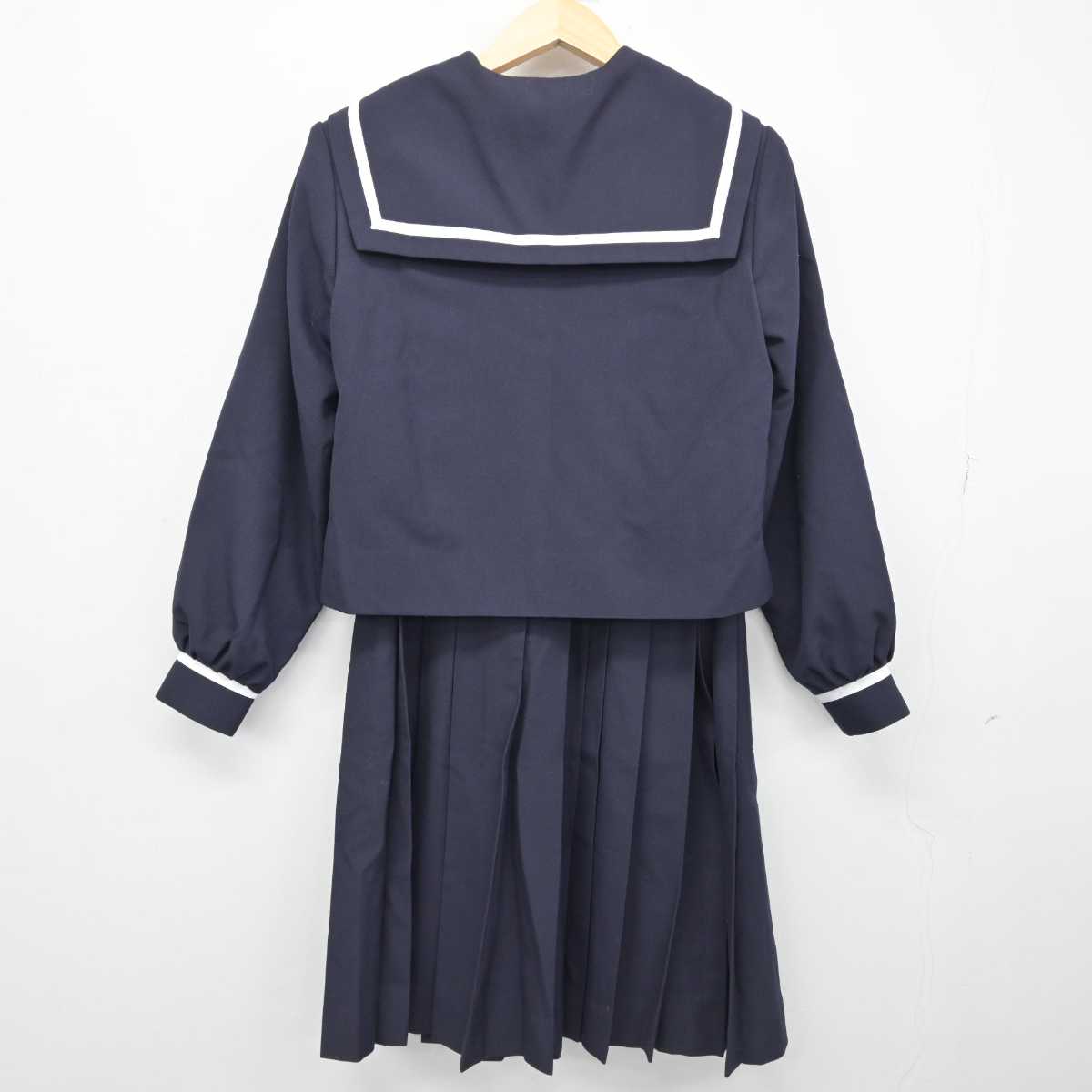 【中古】静岡県 浜松市立八幡中学校 女子制服 3点 (セーラー服・スカート) sf051996