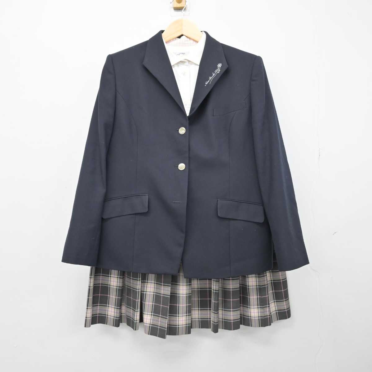 【中古】奈良県 奈良文化高等学校 女子制服 4点 (ブレザー・シャツ・ニット・スカート) sf052034