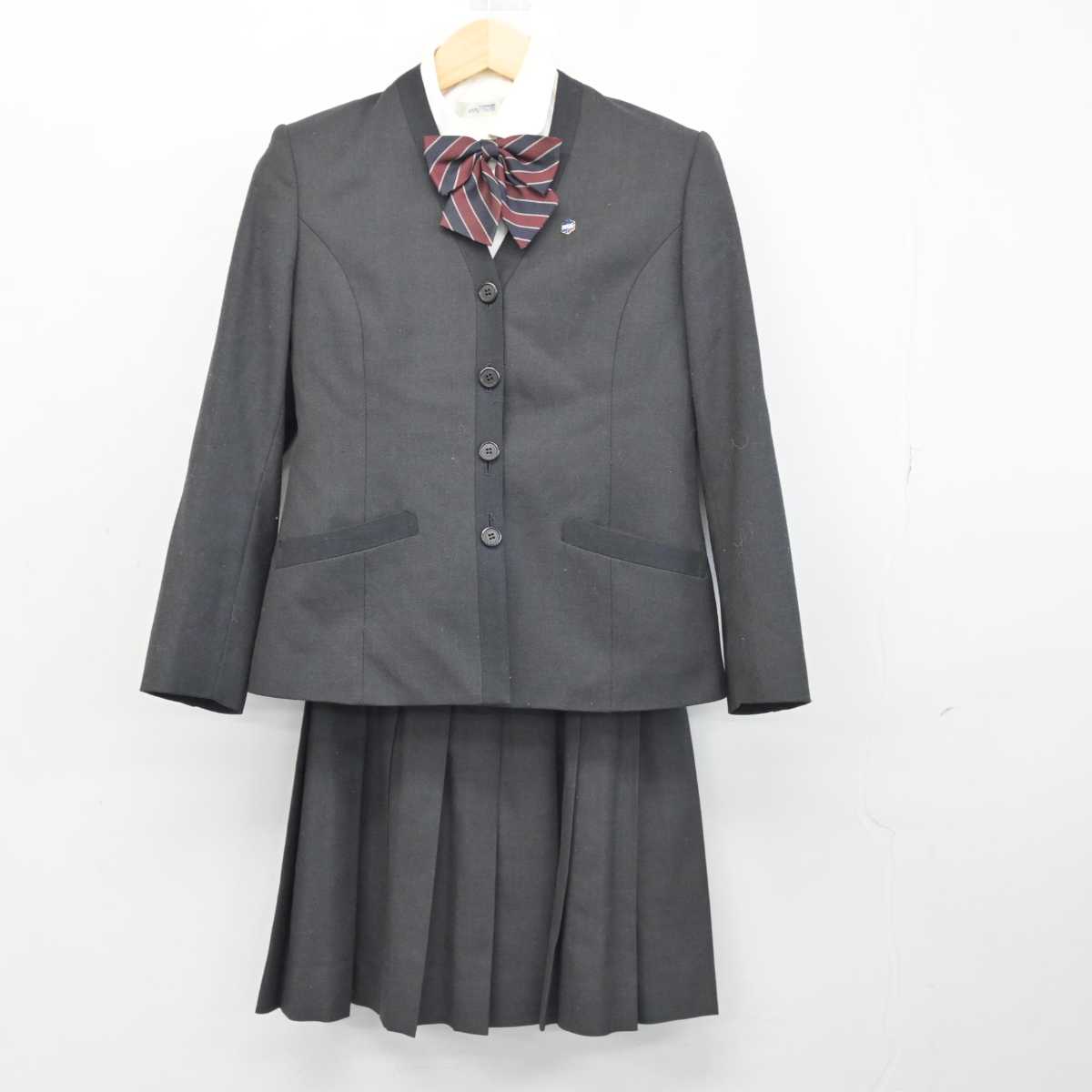 【中古】北海道 北海学園札幌高等学校 女子制服 4点 (ブレザー・シャツ・スカート) sf052053