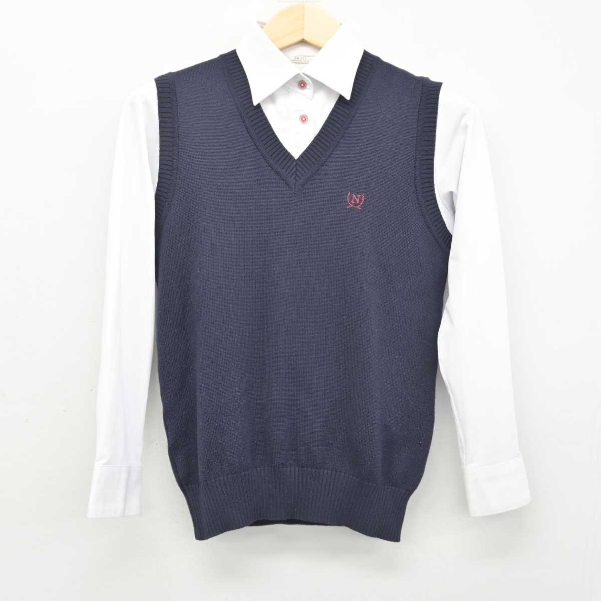 【中古】大阪府 縄手中学校 女子制服 2点 (ニットベスト・シャツ) sf052077