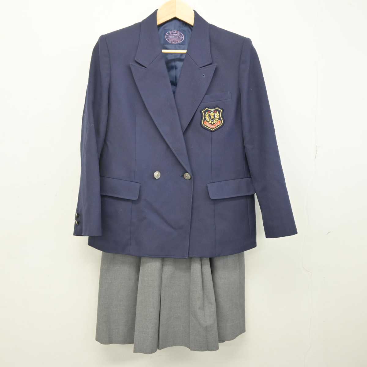 【中古】埼玉県 滑川中学校 女子制服 3点 (ブレザー・スカート) sf052137