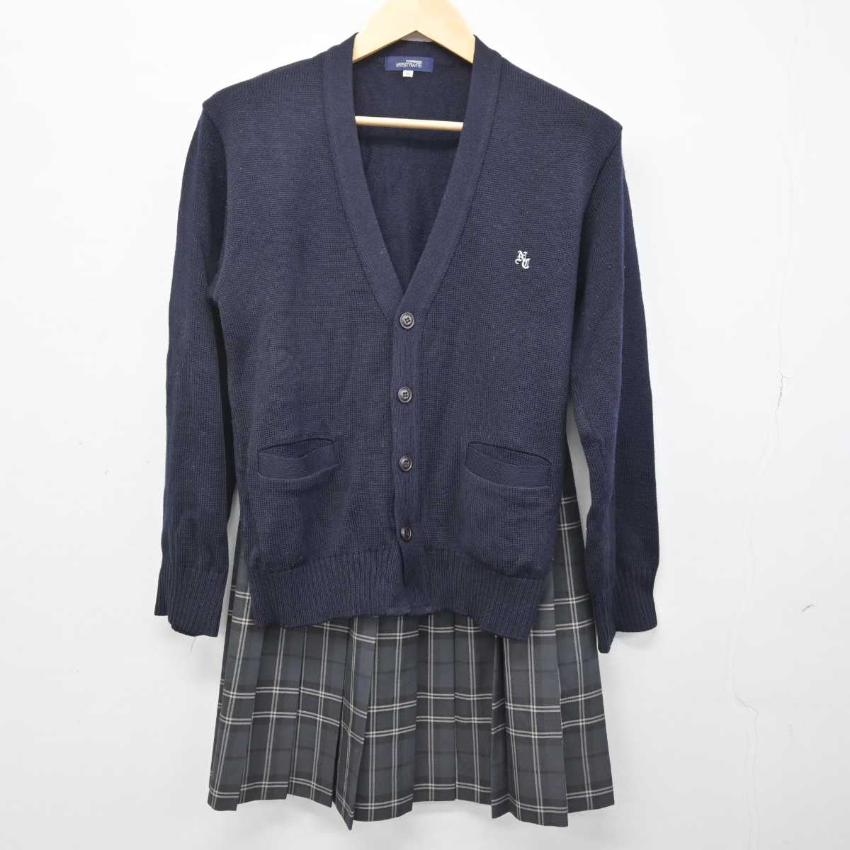 【中古】千葉県 野田中央高等学校 女子制服 4点 (ブレザー・ニット・スカート) sf052139