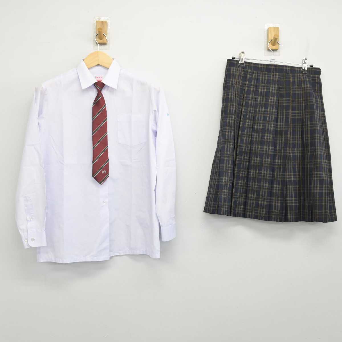 【中古】千葉県 芝浦工業大学柏中学校 女子制服 3点 (シャツ・スカート) sf052183