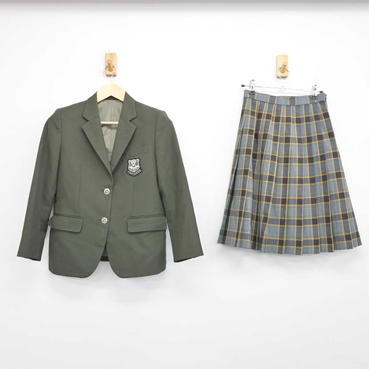 【中古】北海道 野幌中学校 女子制服 2点 (ブレザー・スカート) sf052193