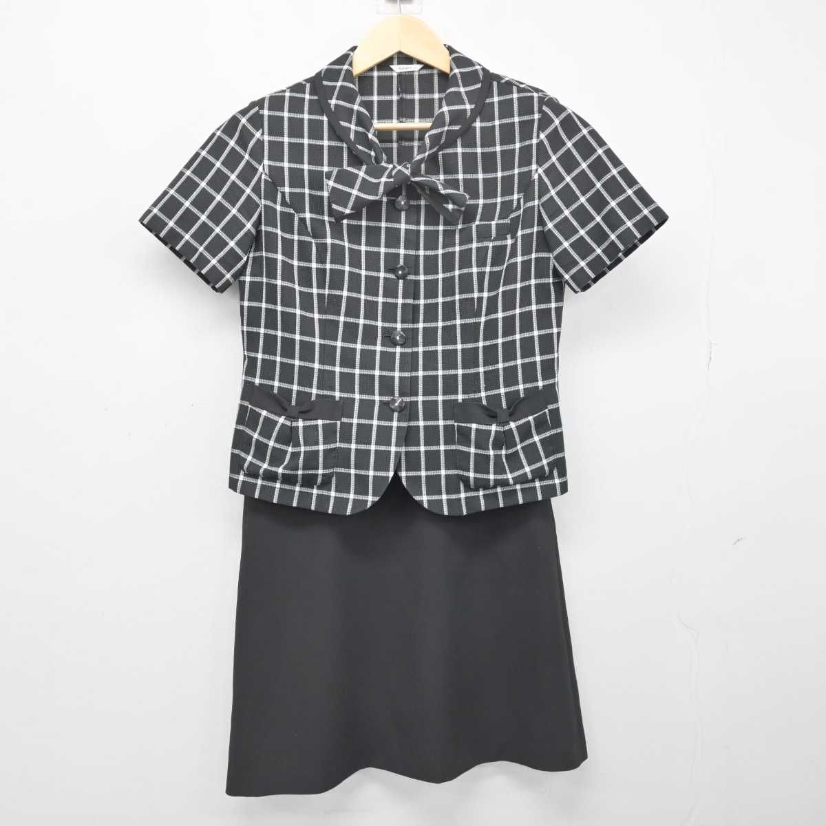 【中古】 事務服 女子制服 2点 (シャツ・スカート) sf052218