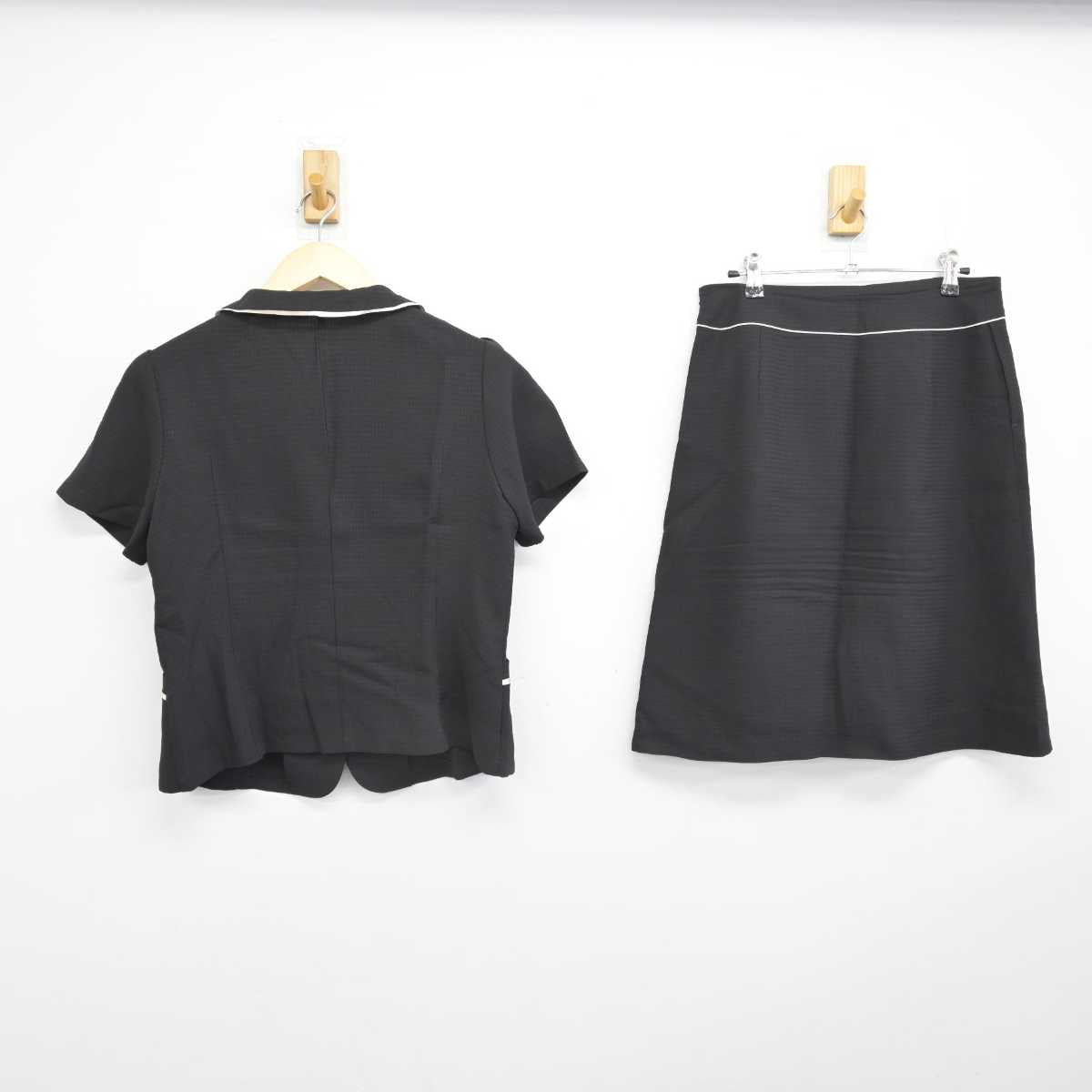 【中古】 事務服 女子制服 2点 (ブラウス・スカート) sf052237