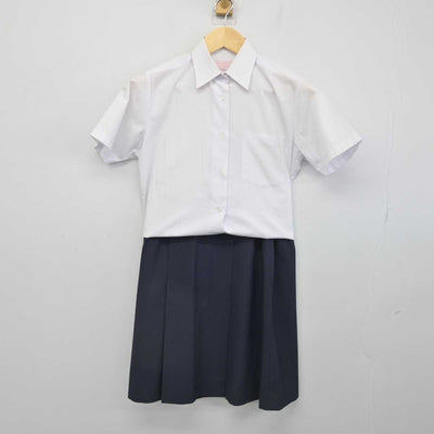 【中古】岡山県 芳泉中学校 女子制服 2点 (シャツ・スカート) sf052265