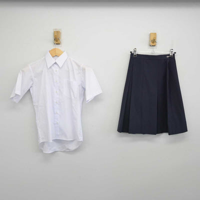 【中古】岡山県 芳泉中学校 女子制服 2点 (シャツ・スカート) sf052268