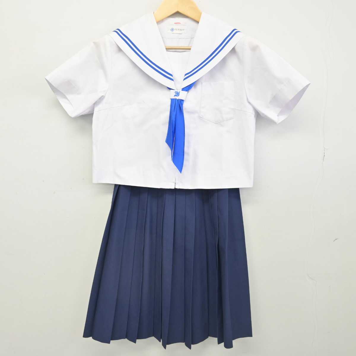 【中古】愛知県 石尾台中学校 女子制服 4点 (セーラー服・スカート) sf052281