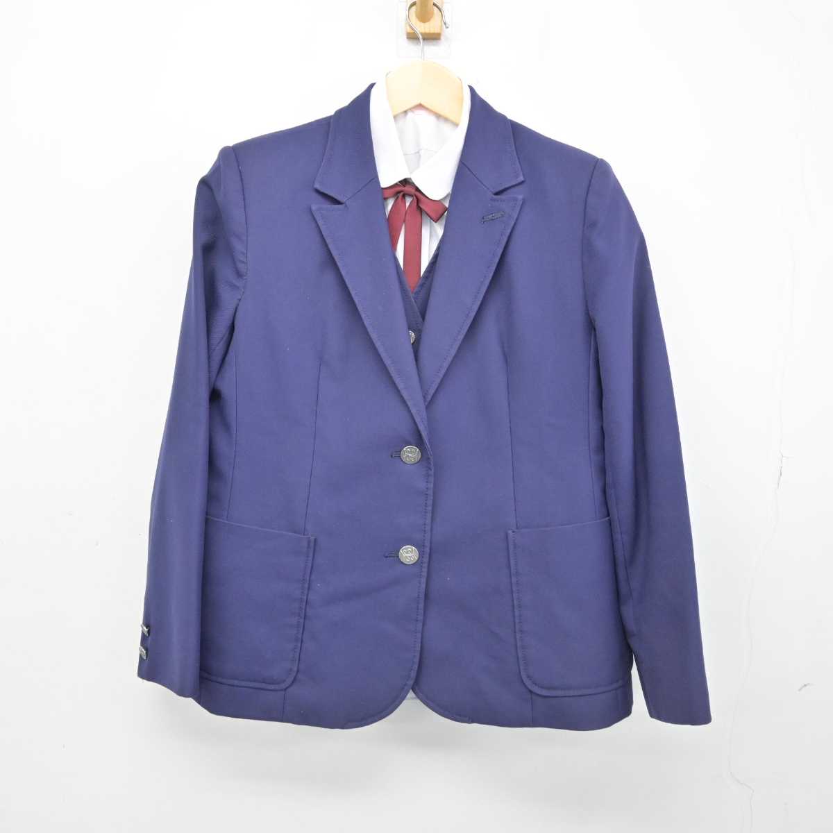 【中古】愛知県 瀬戸高等学校 女子制服 4点 (ブレザー・ベスト・シャツ) sf052441