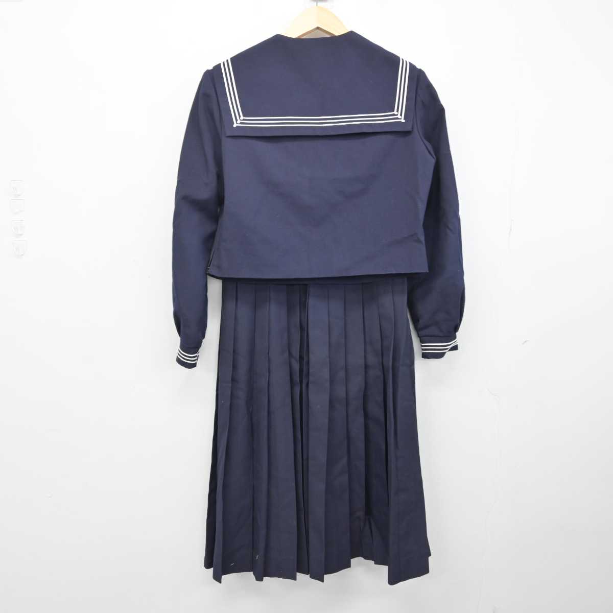 【中古】秋田県 外旭川中学校 女子制服 2点 (セーラー服・スカート) sf052502