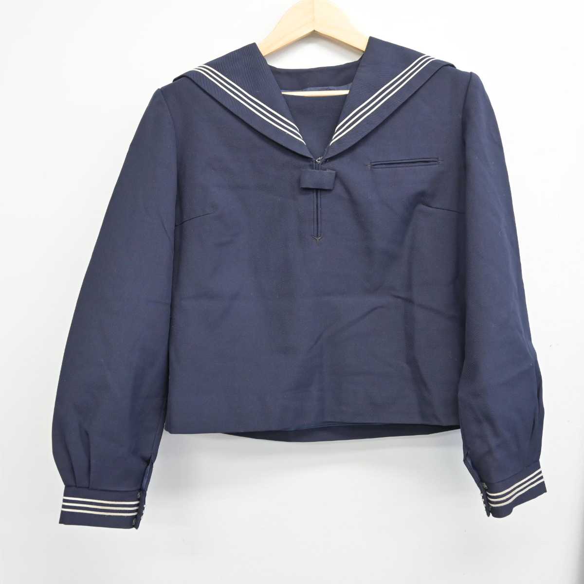 【中古】秋田県 外旭川中学校 女子制服 2点 (セーラー服・スカート) sf052503