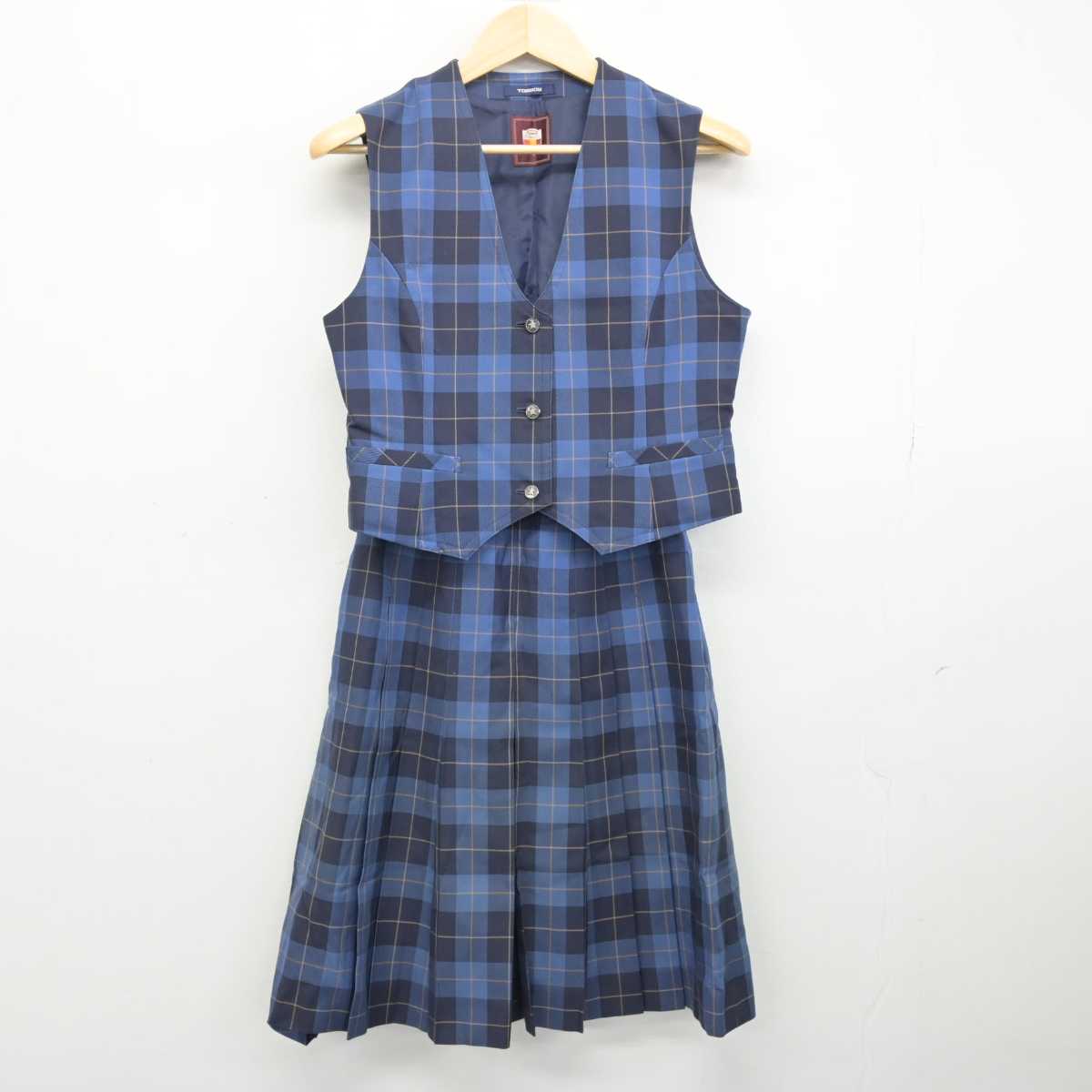 【中古】北海道 稚内高等学校 女子制服 4点 (ブレザー・ベスト・スカート) sf052606