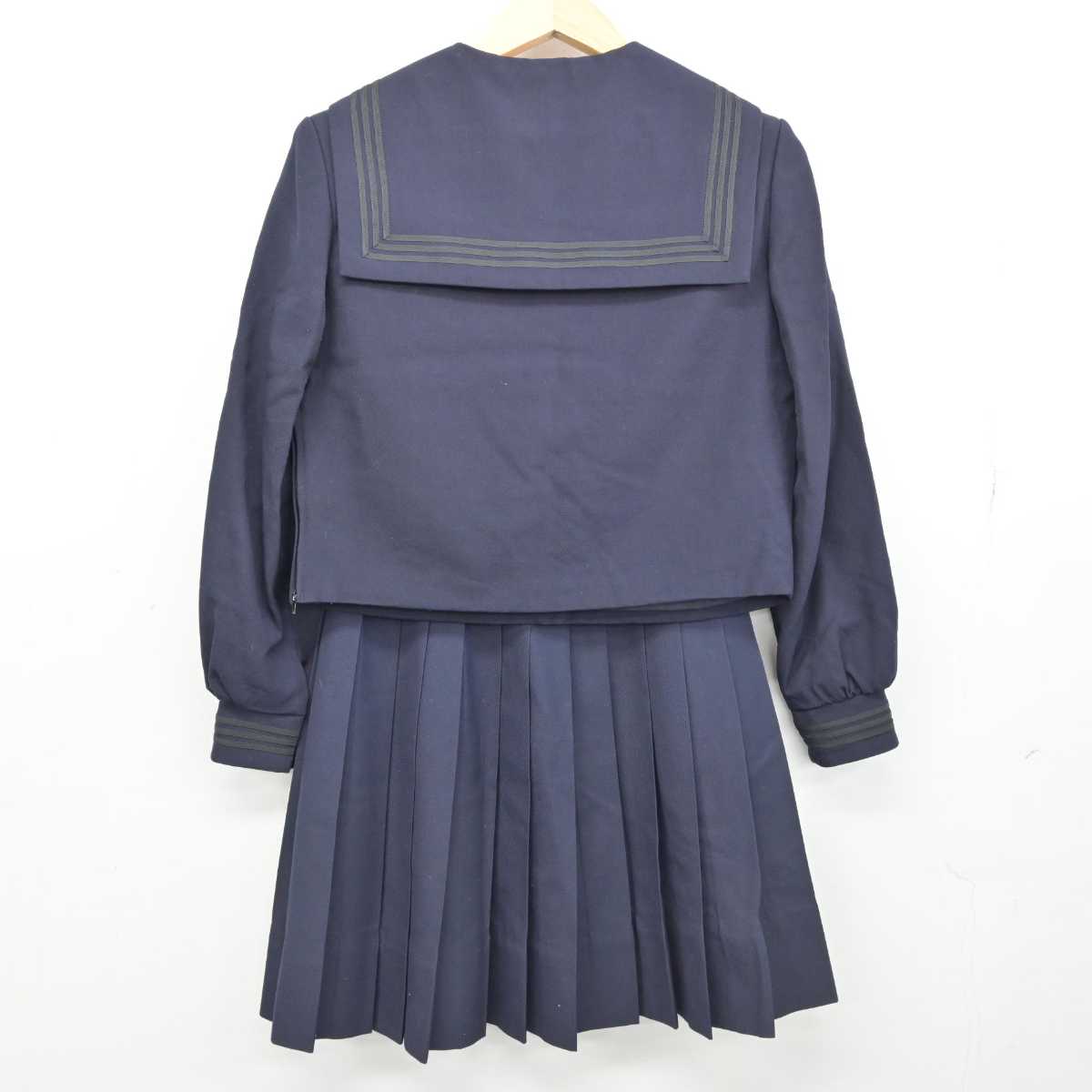 【中古】埼玉県 さいたま市立浦和高等学校 女子制服 3点 (セーラー服・スカート) sf052621