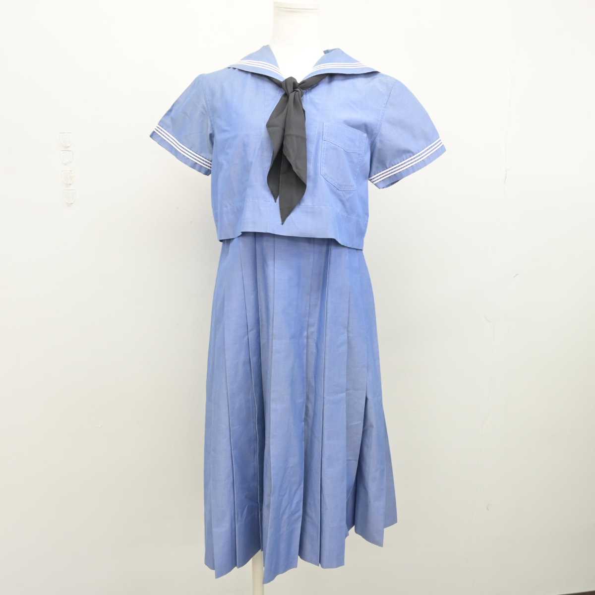 【中古】福岡県 福岡女学院中学校・高等学校 女子制服 3点 (セーラー服・ジャンパースカート) sf052646