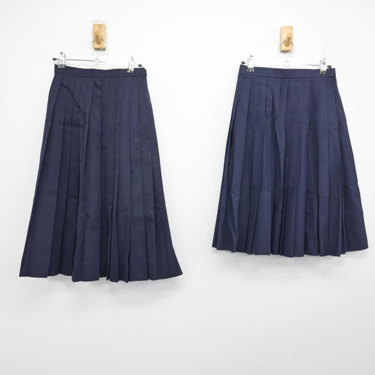 【中古】愛知県 横須賀高等学校 女子制服 3点 (セーラー服・スカート・スカート) sf052677