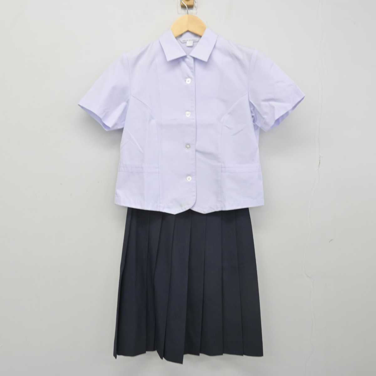 【中古】石川県 泉中学校 女子制服 2点 (シャツ・スカート) sf052771