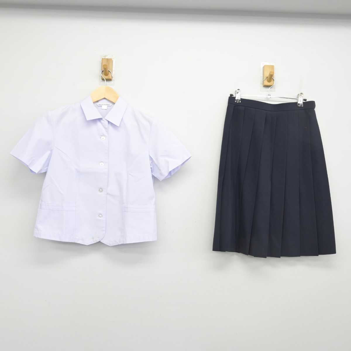 【中古】石川県 泉中学校 女子制服 2点 (シャツ・スカート) sf052771