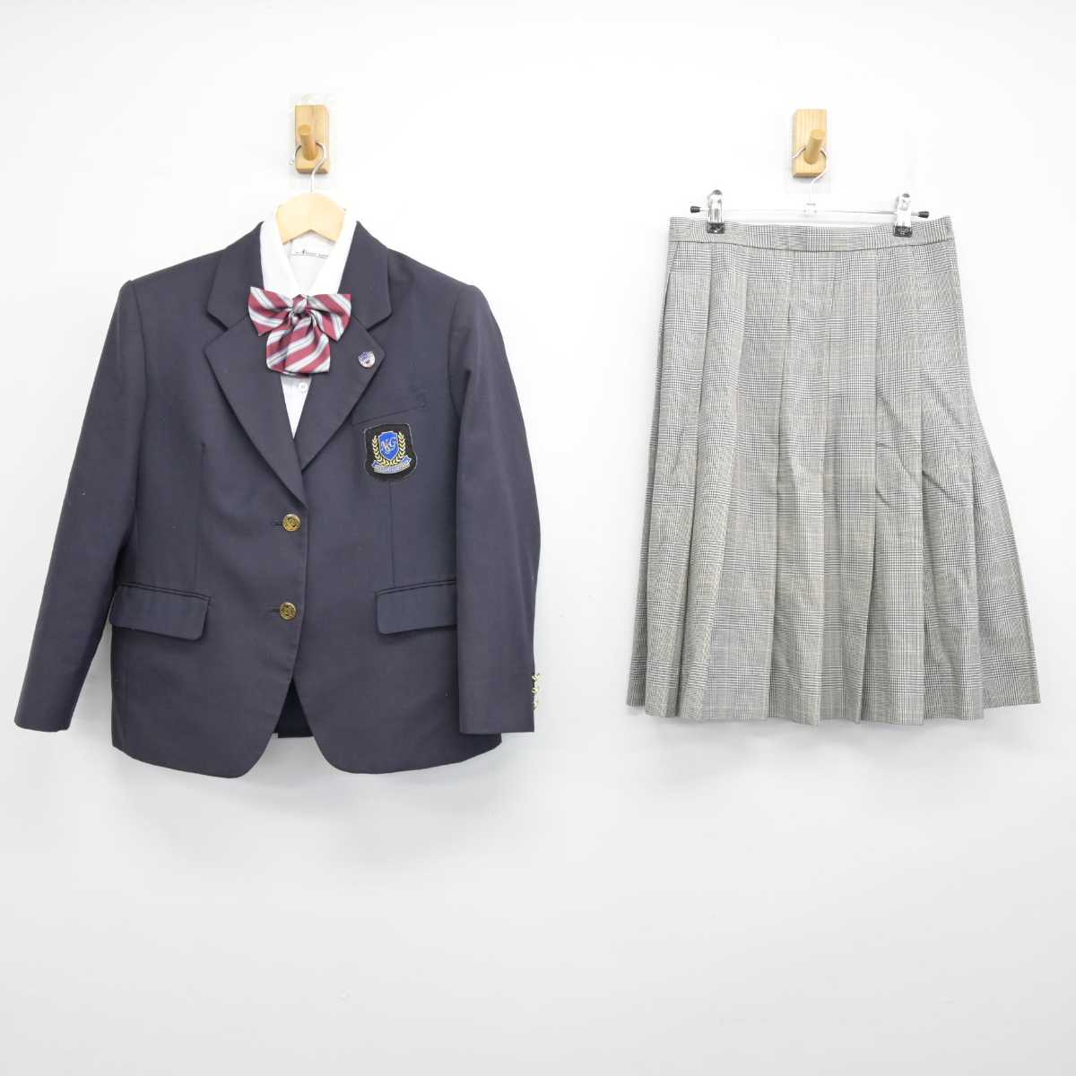 【中古】宮崎県 日章学園高等学校 女子制服 5点 (ブレザー・シャツ・スカート) sf052899