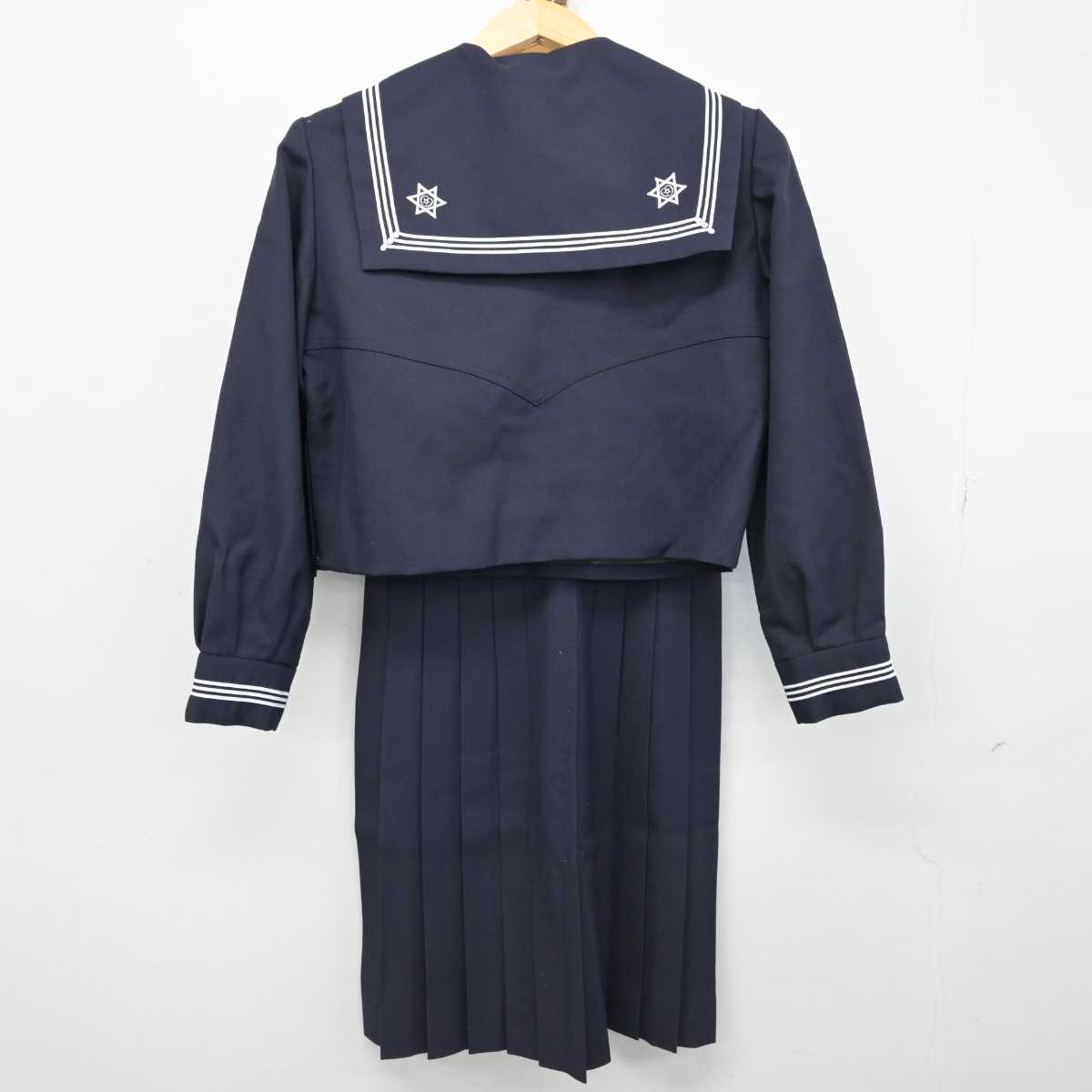 【中古】神奈川県 聖ヨゼフ学園中学校 女子制服 3点 (セーラー服・スカート) sf052917