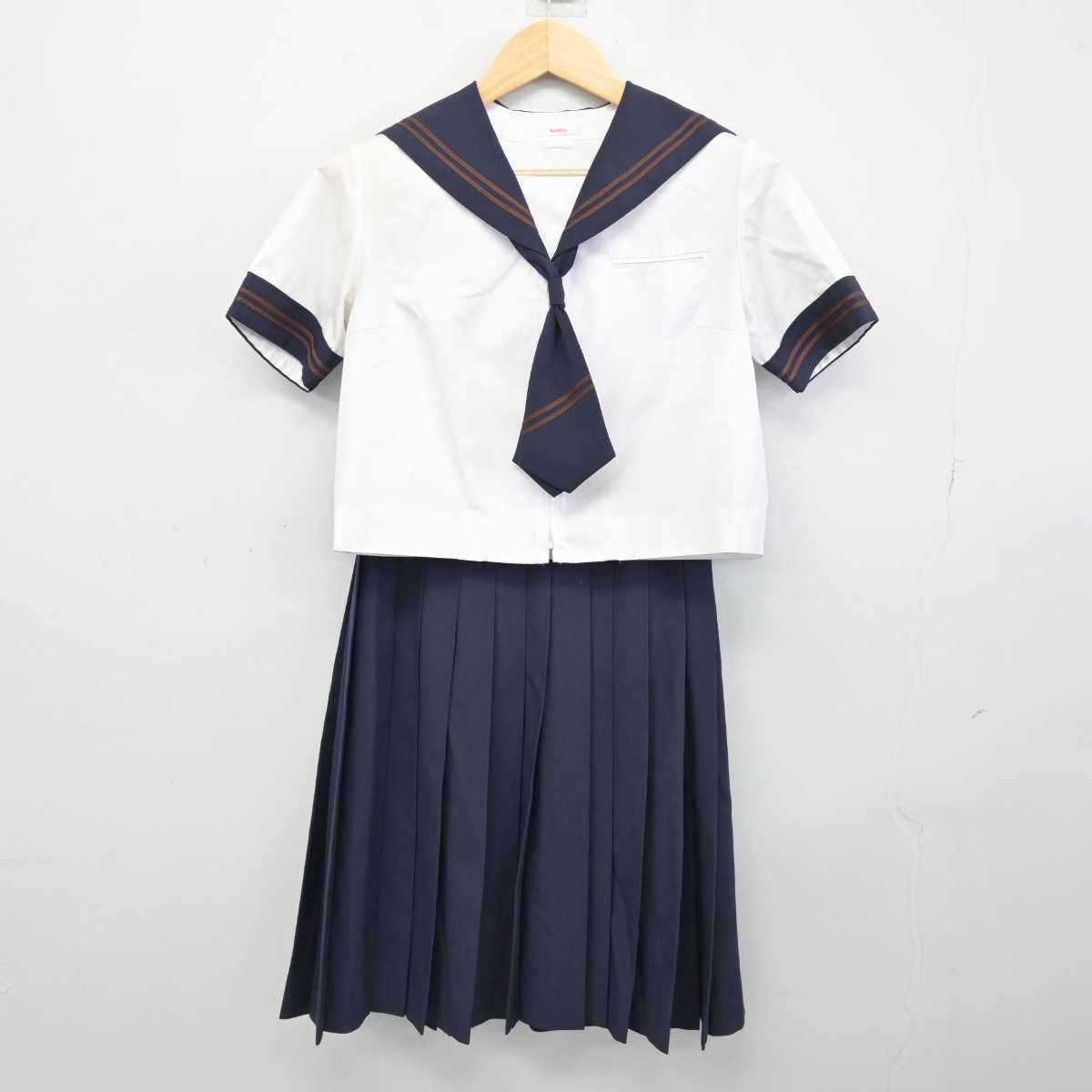 【中古】千葉県 河原塚中学校 女子制服 3点 (セーラー服・スカート) sf052936