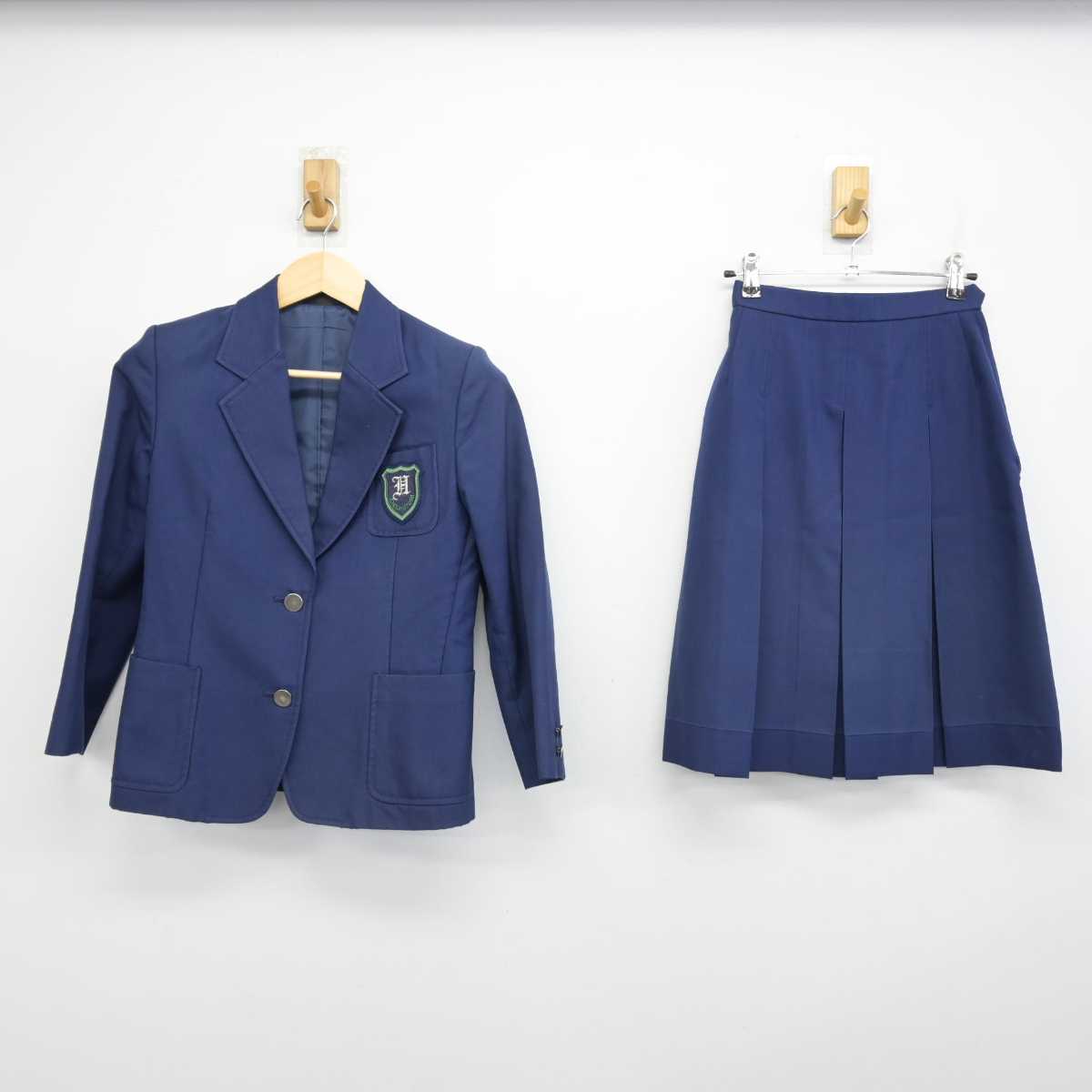 【中古】神奈川県 羽鳥中学校 女子制服 2点 (ブレザー・スカート) sf052990