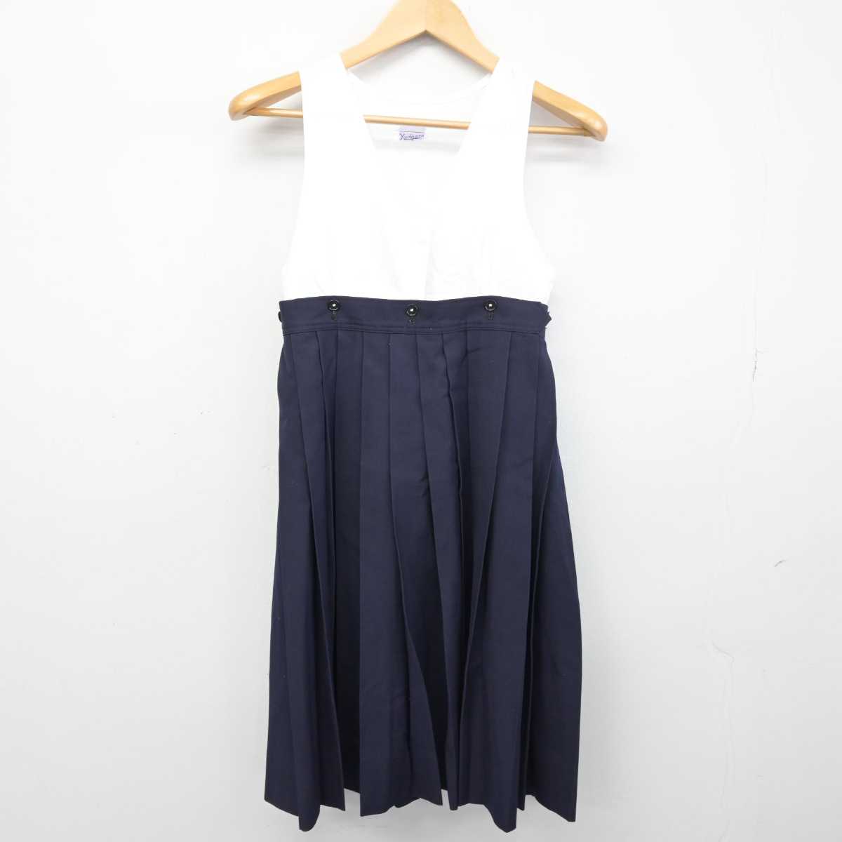 【中古】神奈川県 森村学園中学校 女子制服 4点 (セーラー服・ニット・スカート) sf053068