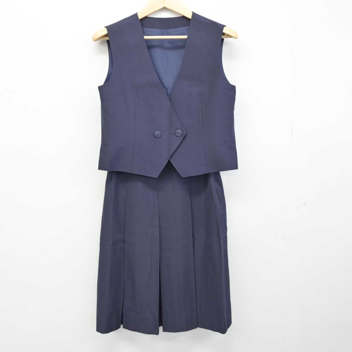 【中古】東京都 東久留米市立南中学校 女子制服 2点 (ベスト・スカート) sf053095