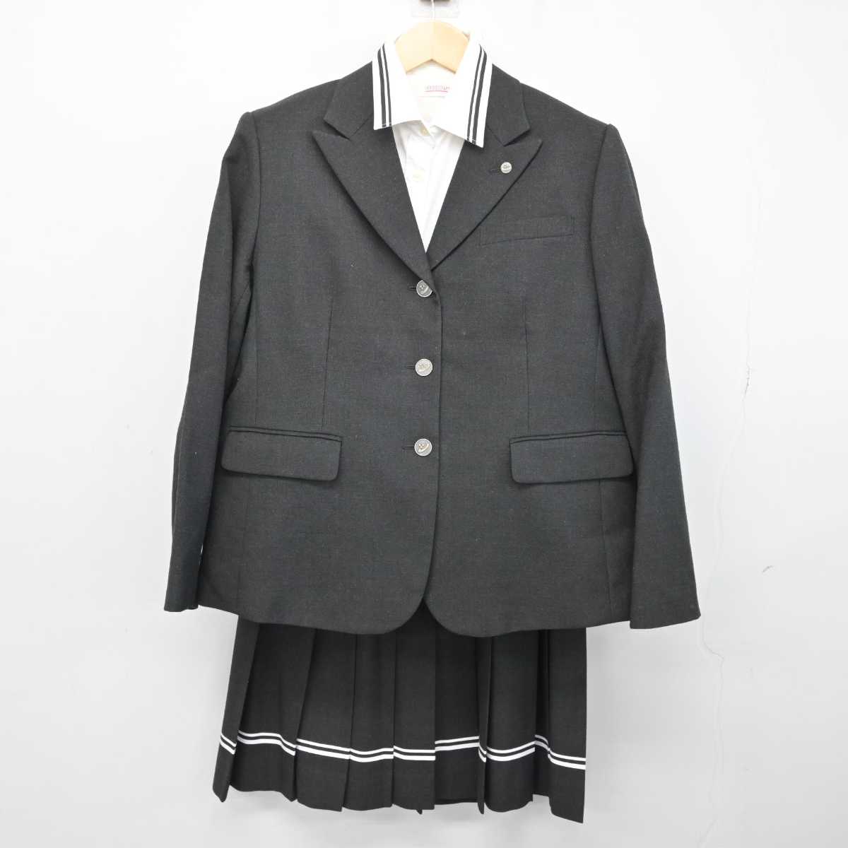 【中古】広島県 銀河学院中学校・高等学校 女子制服 3点 (ブレザー・シャツ・スカート) sf053166