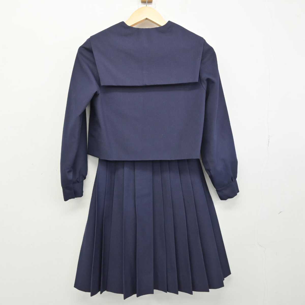 【中古】大阪府 明治池中学校 女子制服 3点 (セーラー服・スカート・スカート) sf053233