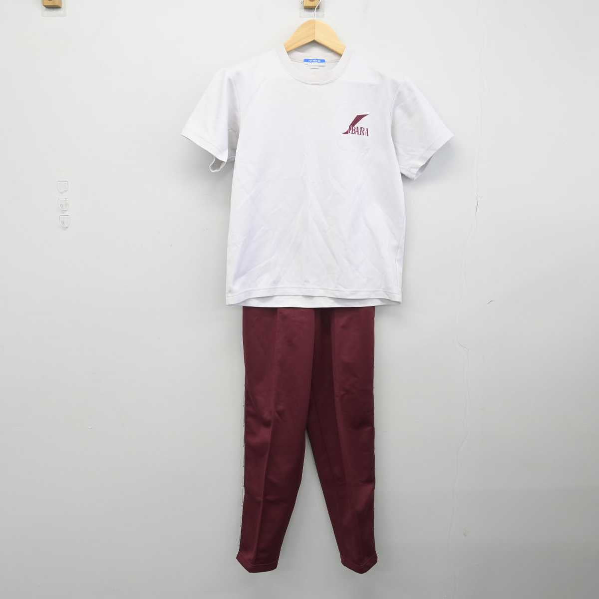 【中古】岡山県 井原中学校 女子制服 2点 (体操服 上・ジャージ 下) sf053275