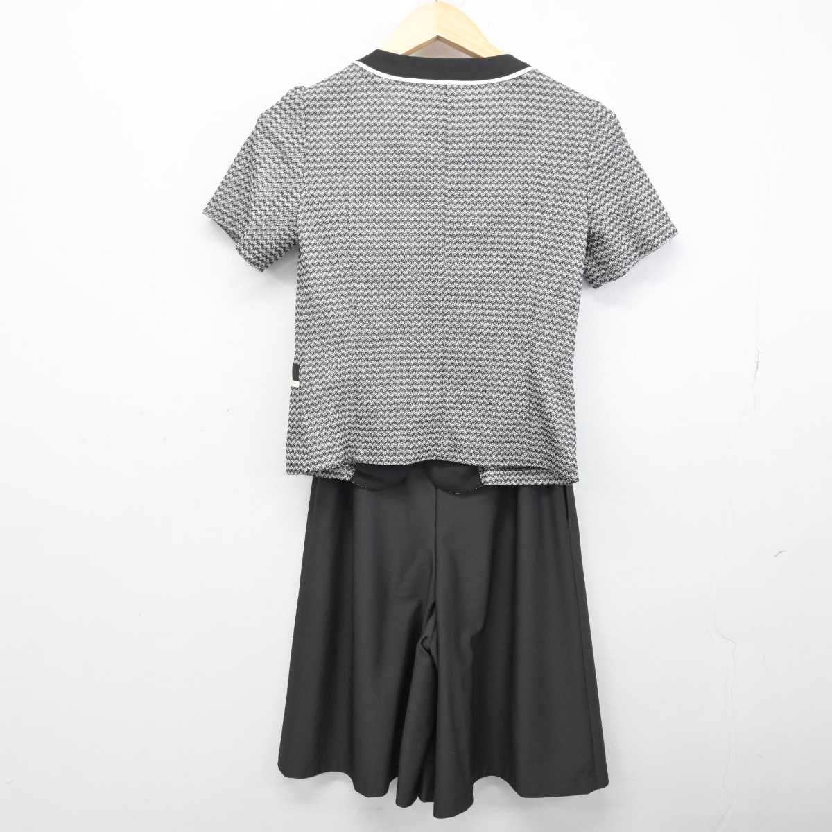 【中古】 事務服 女子制服 2点 (ブラウス・スカート) sf053294