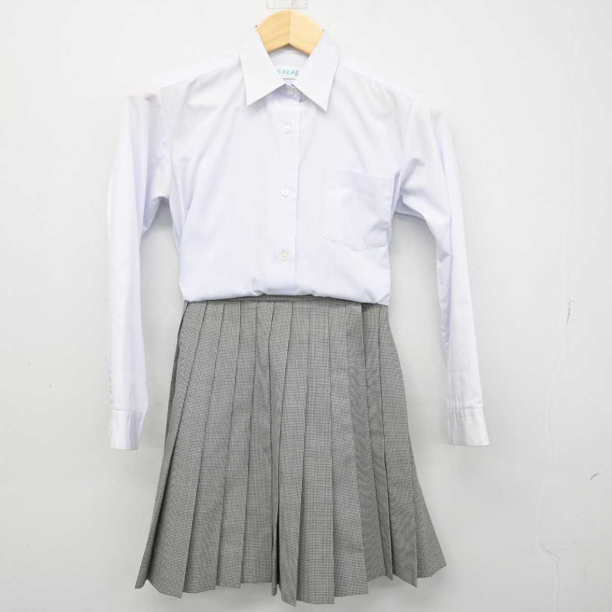 【中古】愛知県 名東高等学校 女子制服 2点 (シャツ・スカート) sf053324