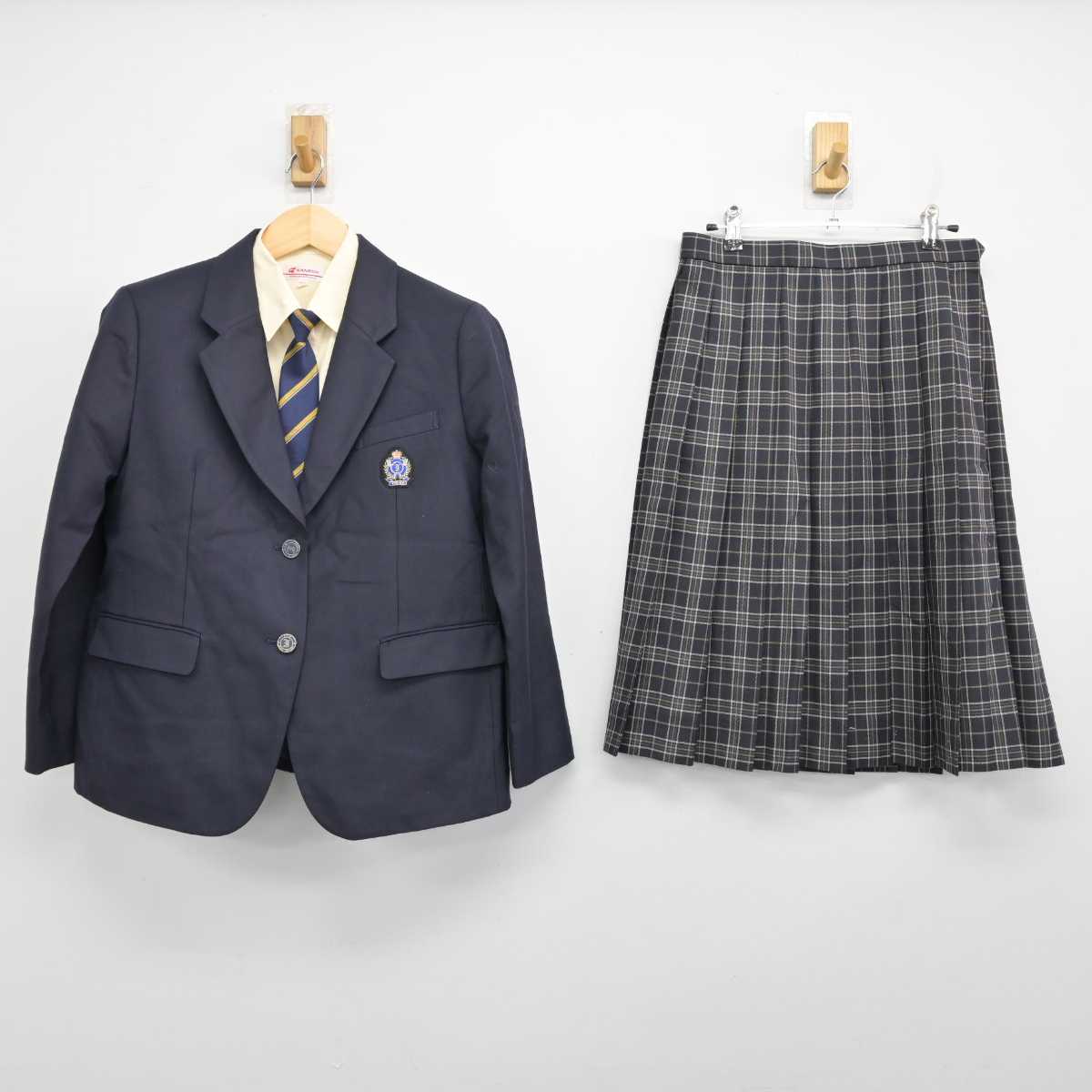 【中古】愛媛県 伊予高等学校 女子制服 4点 (ブレザー・シャツ・スカート) sf053332