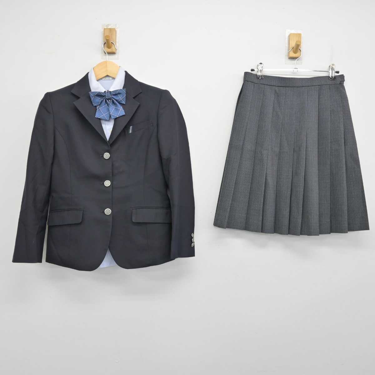 【中古】三重県 鈴鹿享栄学園鈴鹿高等学校 女子制服 4点 (ブレザー・シャツ・スカート) sf053348