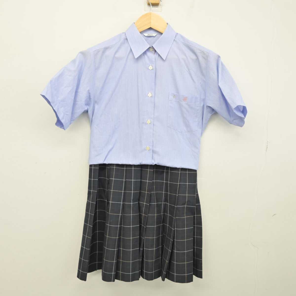 【中古】千葉県 市川昴高等学校 女子制服 2点 (シャツ・スカート) sf053394