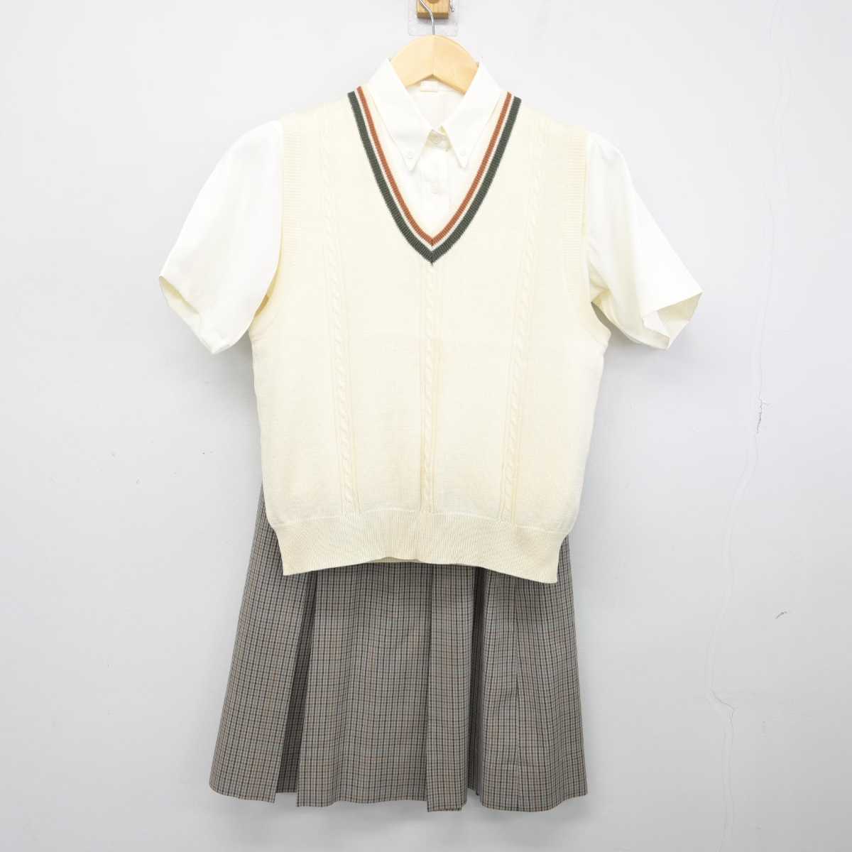 【中古】長崎県 長崎商業高等学校 女子制服 3点 (ニットベスト・シャツ・スカート) sf053398